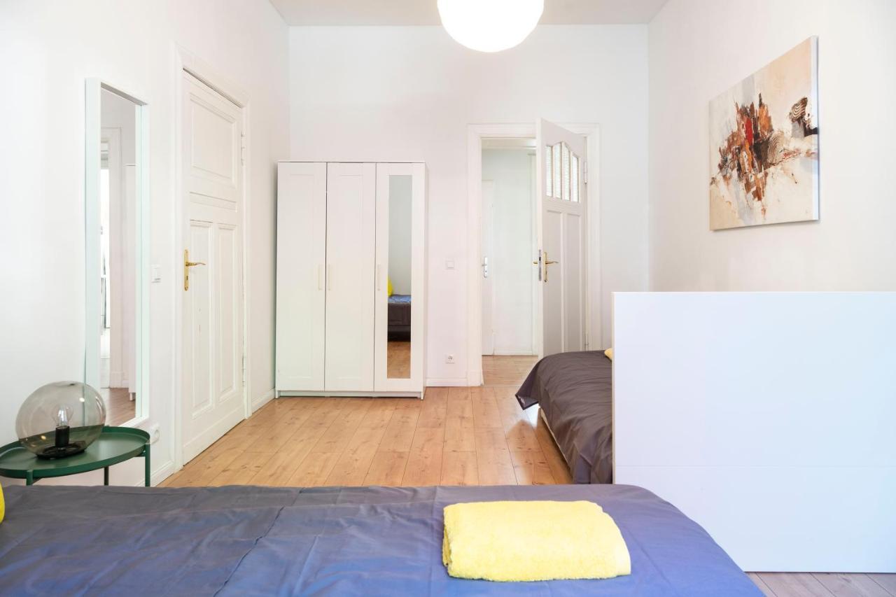 Апартаменты Freshly Renovated 2Br&Lr+Walk-In Rainshower Берлин Экстерьер фото